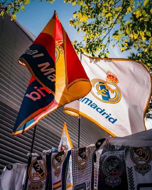 渣叔吐槽皇马临时主场像训练场 阿斯报撰文回击