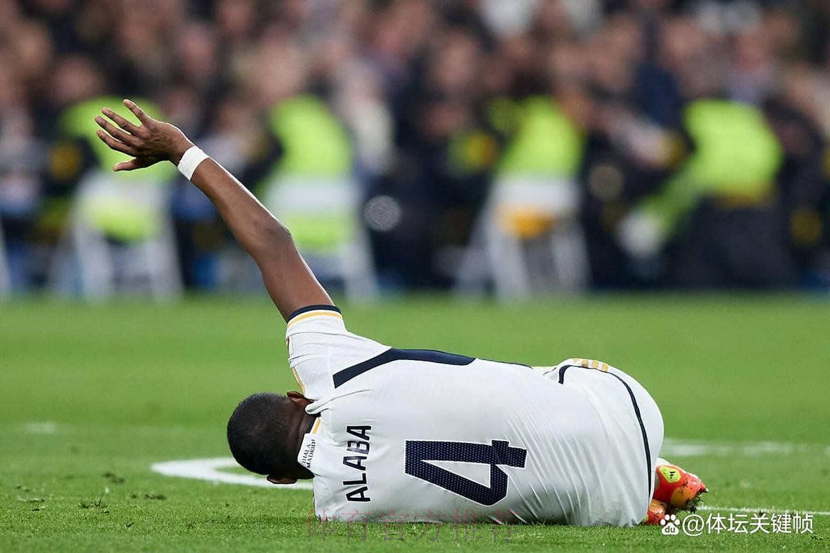 皇马球员集体拒绝降薪:没钱续约水爷 有钱砸阿拉巴? 皇马球员集体拒绝降薪:没钱续约水爷 有钱砸阿拉巴?