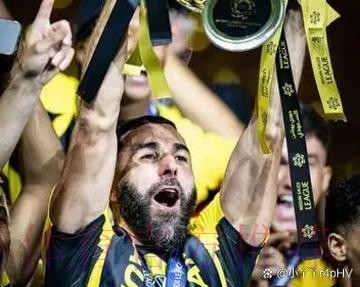 马卡：为保证状态 本泽马国王杯可能继续休息